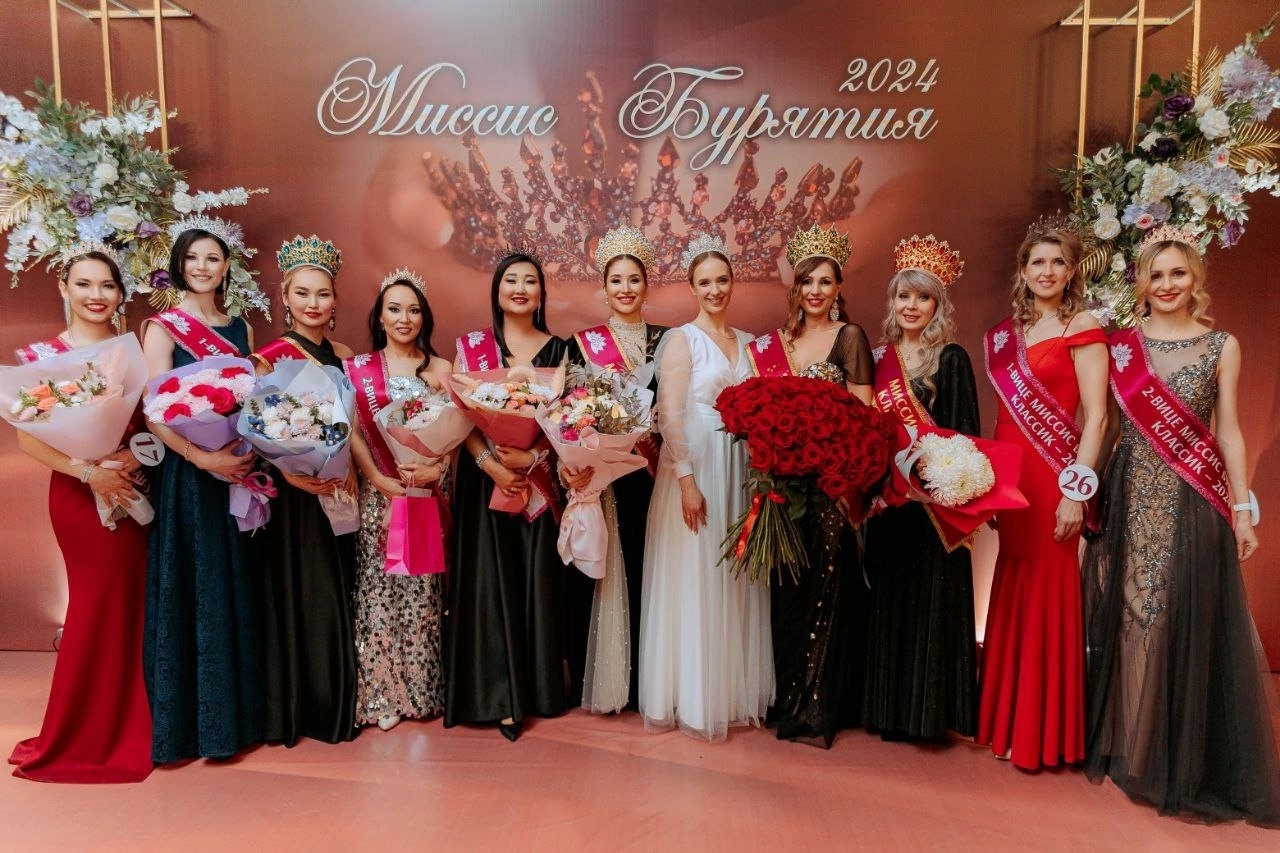 Традиционно «Оптика Сэсэг» выступила спонсором конкурса «Миссис Бурятия». 7 апреля прошёл финал конкурса. 