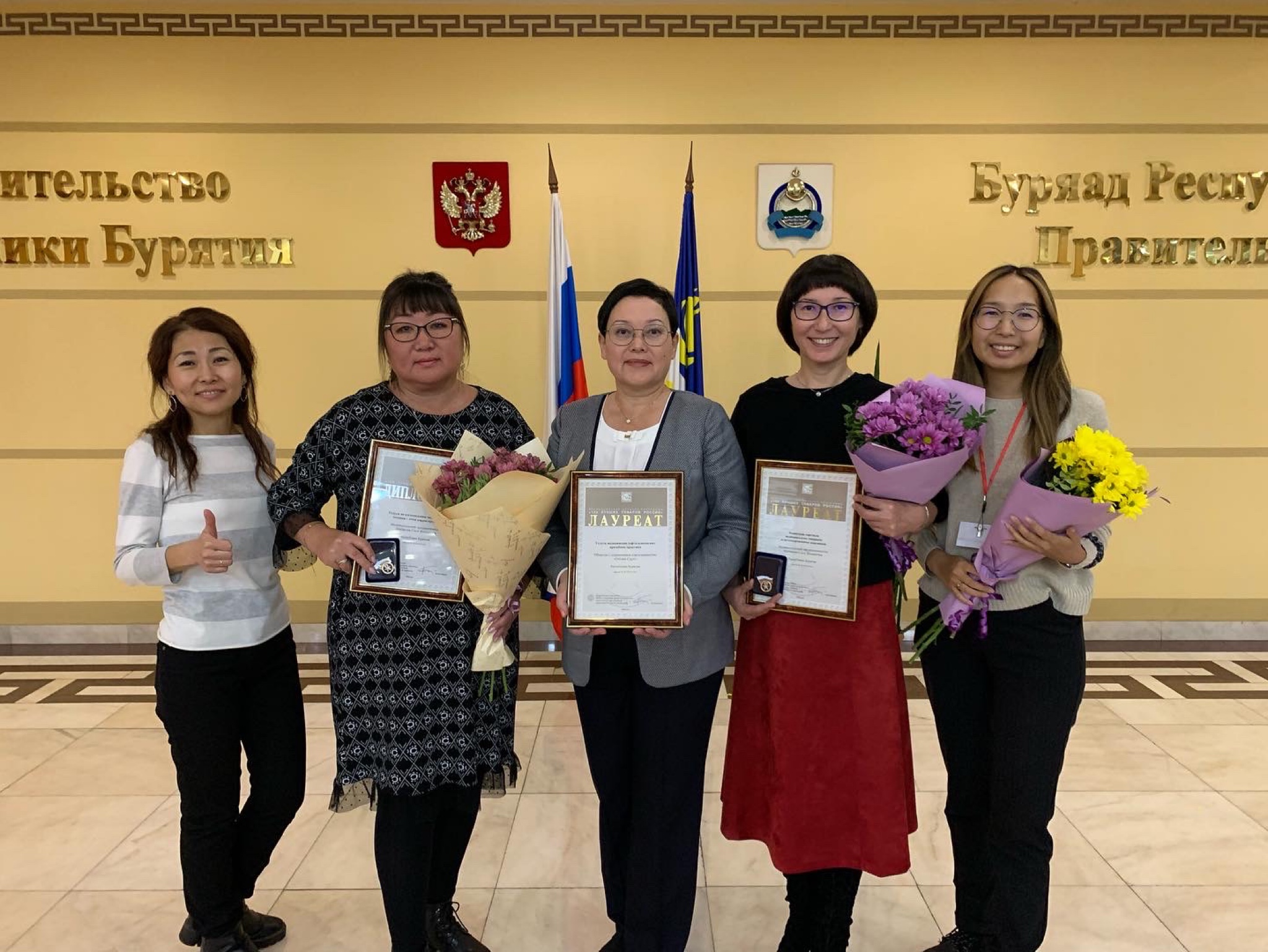  Компания «ОПТИКА СЭСЭГ» по итогам всероссийского конкурса «100 лучших товаров России» в 2022 г. удостоена звания «ЛАУРЕАТ»